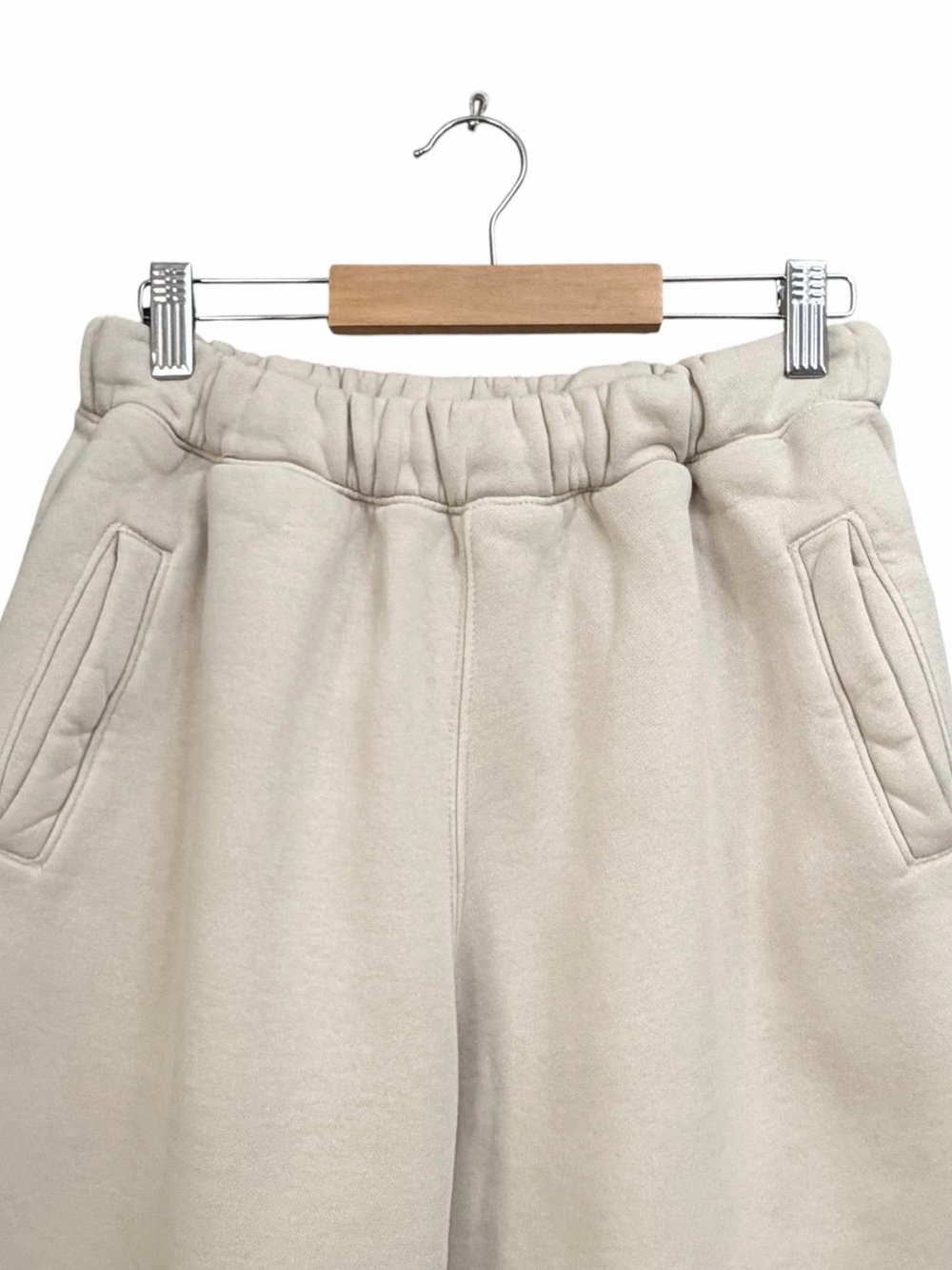 Abercrombie & Fitch Essential Oversized Sunday Sweatpants in Cream - Picture 6 of 10